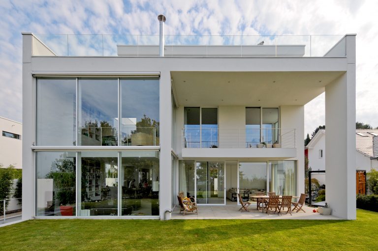 Villa mit Weitblick in Karlsruhe geplant von Herzog, Kassel + Partner